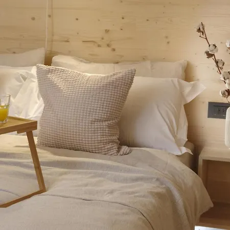 Hellochalet - Northern Lights - Family With Garden Walking Distance Lift Вальтурнанш