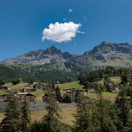Hellochalet - Northern Lights - Family With Garden Walking Distance Lift Chalet *